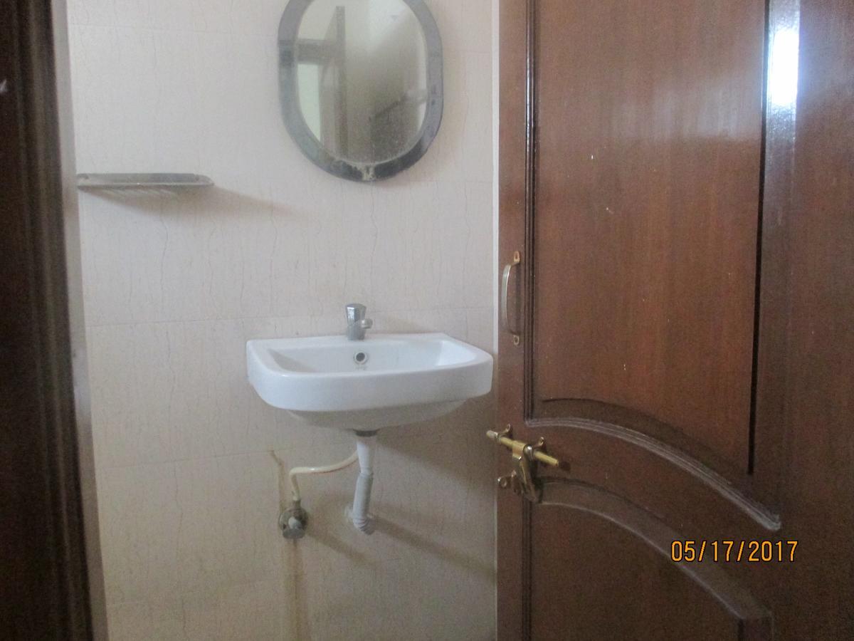 Sri Sai Ganesh Lodge Hyderabad Eksteriør billede